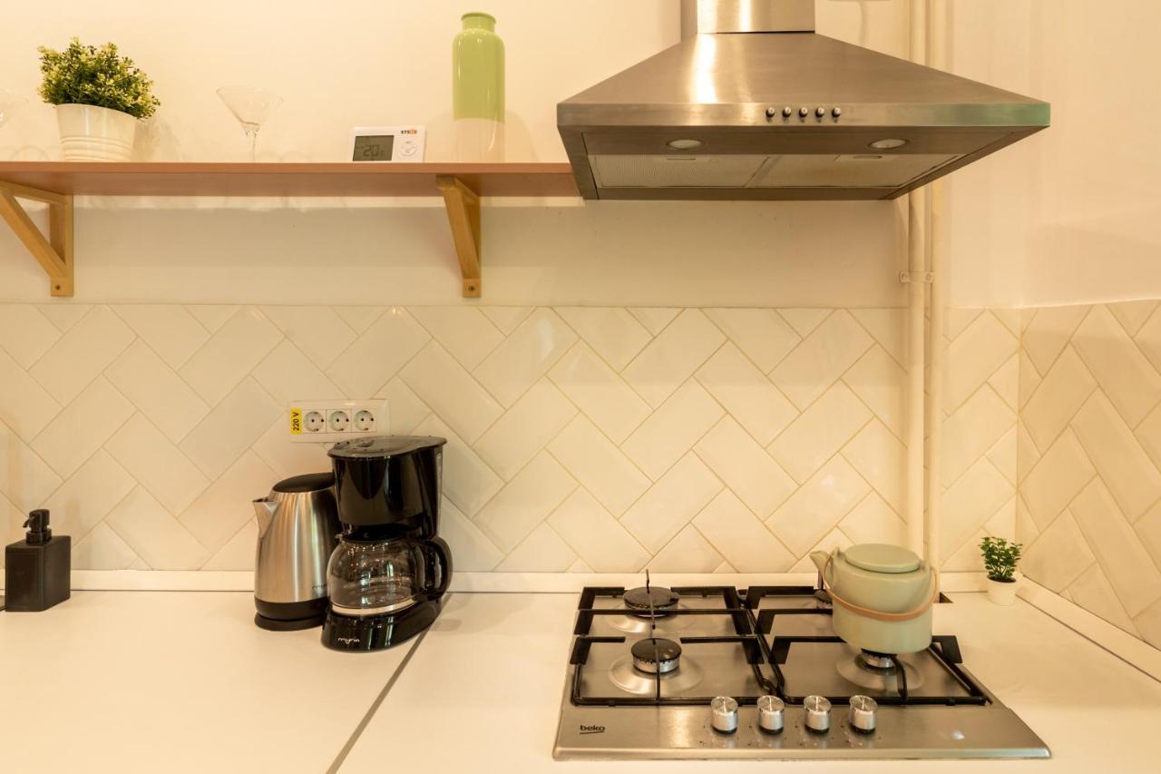 Ideal Stay: Spacious 2Br Apt Near Calea Victoriei Бухарест Екстер'єр фото